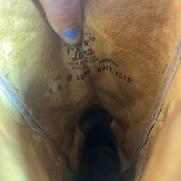 Tony Lama Brown and Cream Heeled Boots - Picture 8 of 11